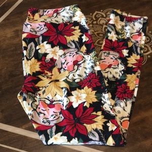 Tall & Curvy Christmas print Lularoe leggings